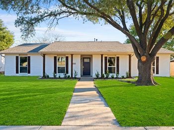 1528 W Spring Creek Parkway 