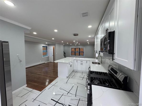 14944 20th Avenue, Whitestone NY 11357