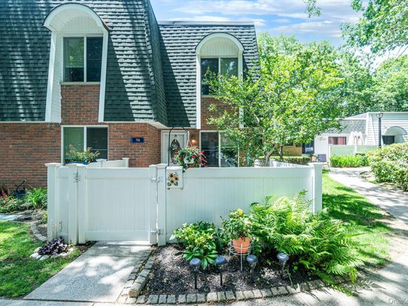 794 Blue Ridge Drive, Medford NY 11763