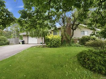 1020 Commack Road