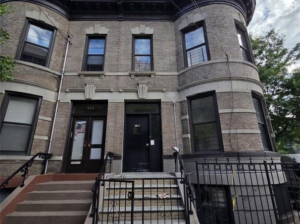440 E 186TH St, Bronx NY 10458