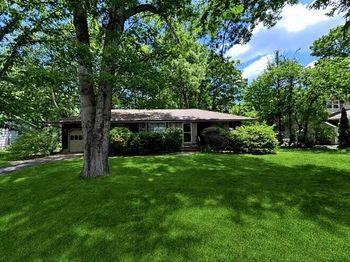 33 Summit Drive