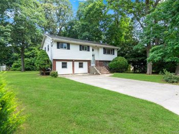 39 Wolfhollow Road