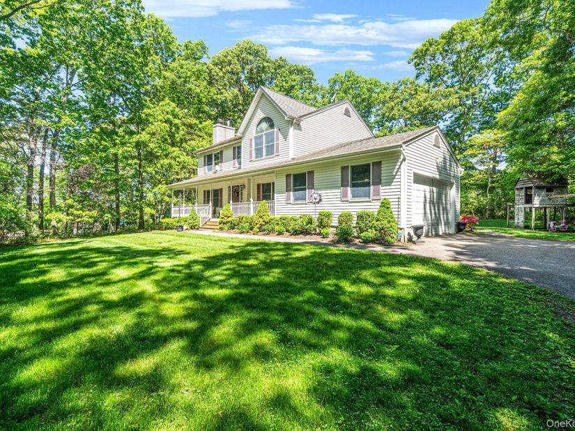 283 Route 25A, Wading River NY 11792