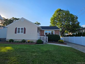 185 Audley Court