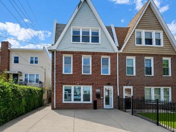 227 Calhoun Avenue