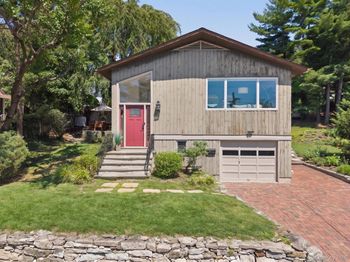 12 Livingston Avenue