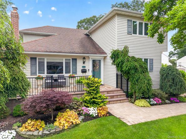 1755 Grand Avenue, Merrick NY 11566
