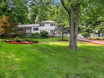 120 Cedar Drive E