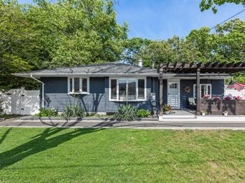 21 Choate Avenue