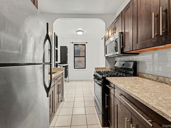 210 Martine Avenue 5K, White Plains NY 10601