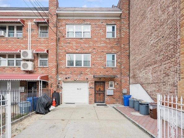 945 E 228th Street, Bronx NY 10466