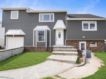 1115 Jackson Place
