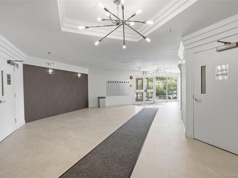 14 Nosband Avenue 3K, White Plains NY 10605