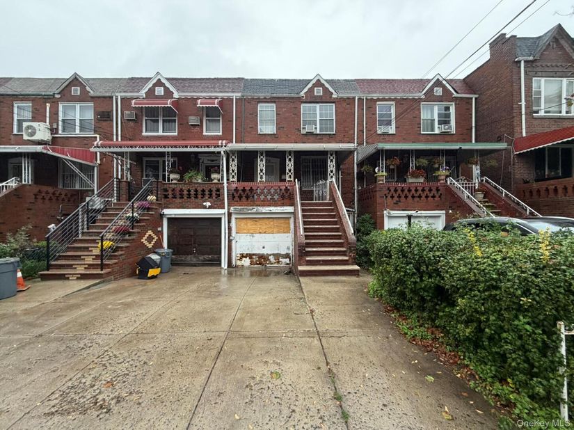 826 E 51st Street, Brooklyn NY 11203
