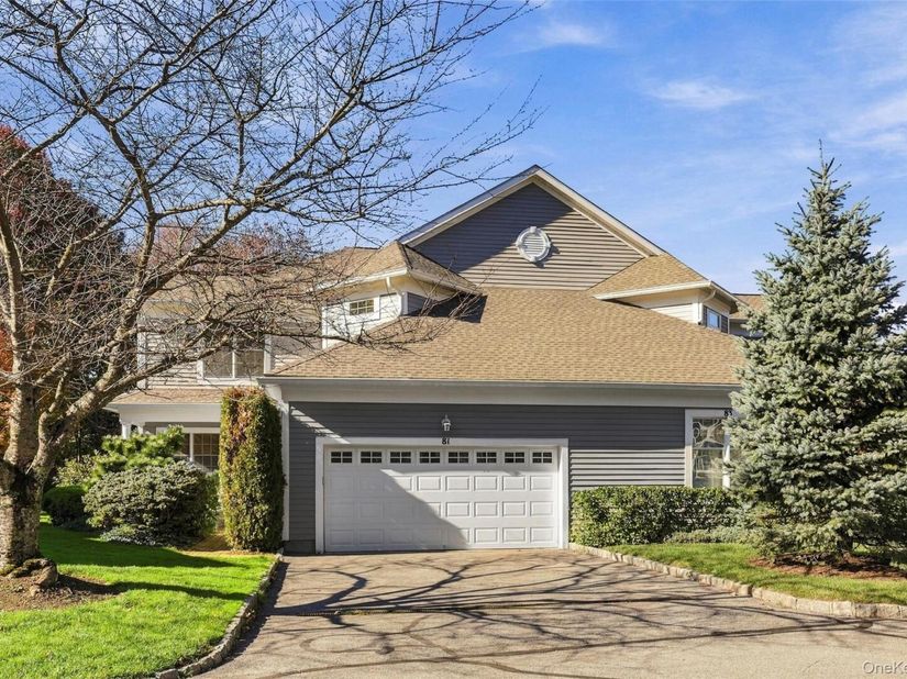 81 Club Pointe Drive, White Plains NY 10605