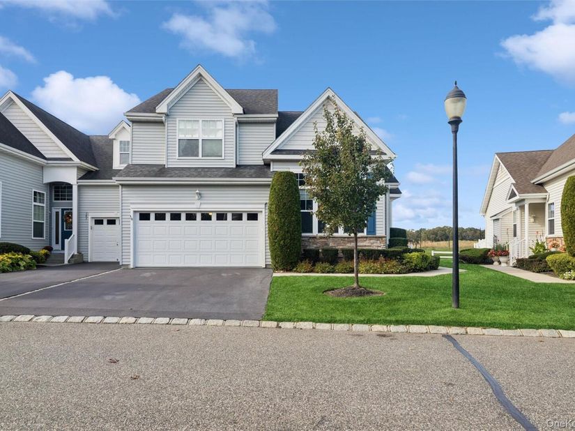 146 Augusta Drive, Medford NY 11763