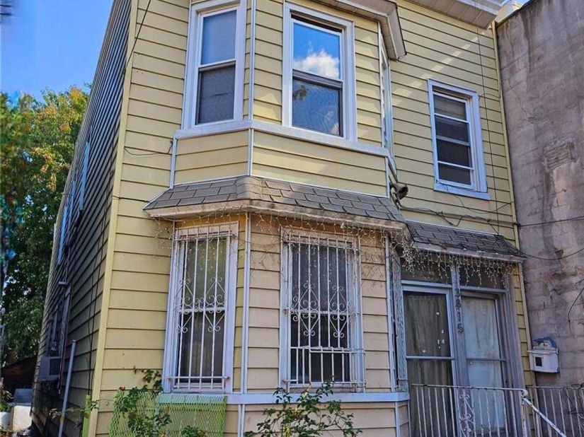 38-15 97th Street, Corona NY 11368