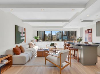 7 E 14TH Street