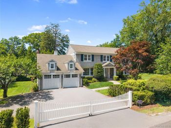 911 Cove Road