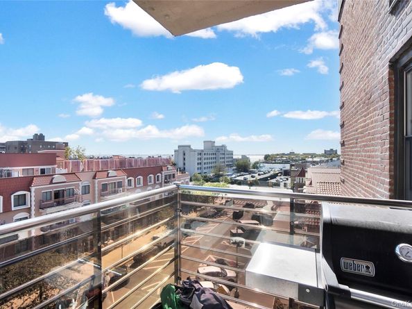 2800 Coyle 622, Brooklyn NY 11235