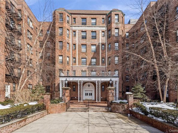 8451 Beverly Road 6R, Kew Gardens NY 11415