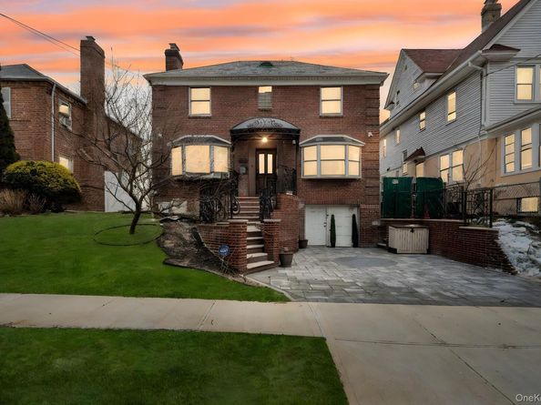 87-67 Chevy Chase Street, Jamaica Estates NY 11432