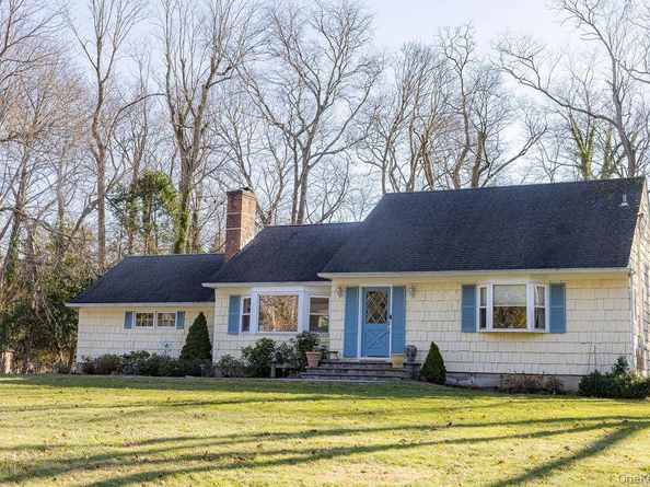 4 Conscience Bay Road, Setauket NY 11733