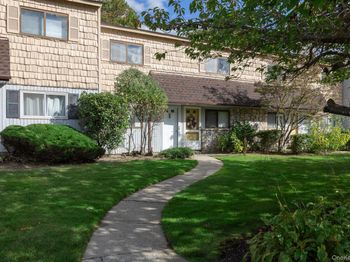 202 Pointe Circle North