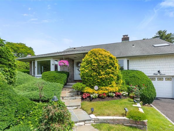57 Merry Lane, Jericho NY 11753