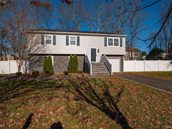27 MANCHESTER Road, Huntington NY 11743