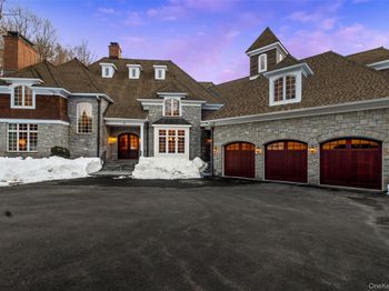 26 Hollow Ridge Road