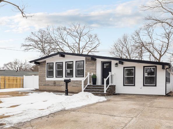 78 Samuel Street, Ronkonkoma NY 11779