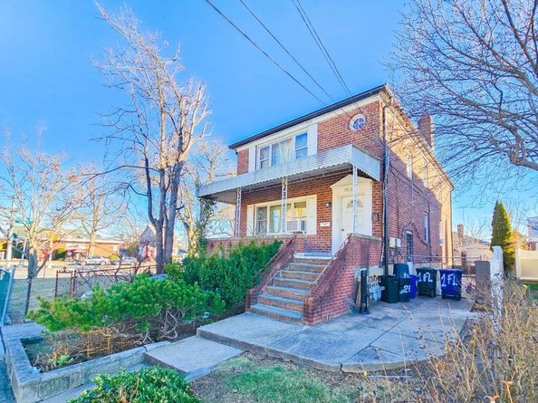 19664 45th Avenue, Flushing NY 11358