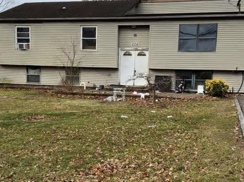 224 Grand, Brentwood NY 11717