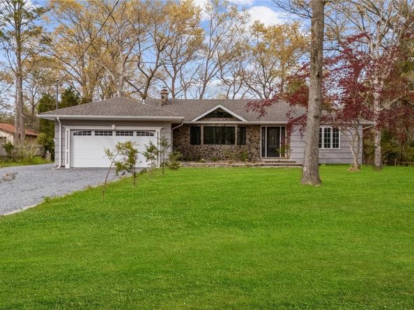 257 Southlawn Avenue, Central Islip NY 11722