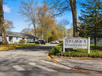157 Carriage Court