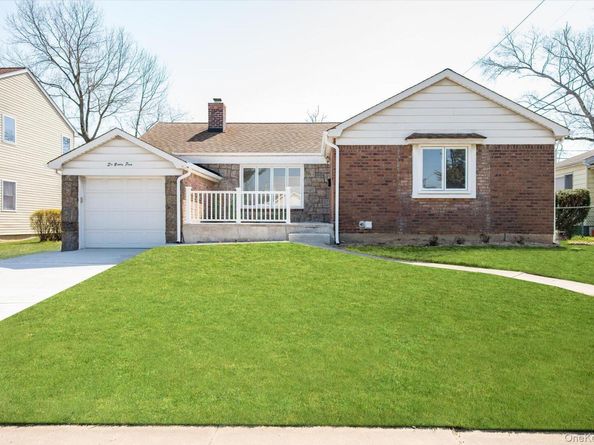 695 Doblin Street, Elmont NY 11003
