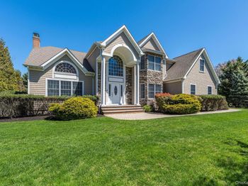 90 Caiola Court