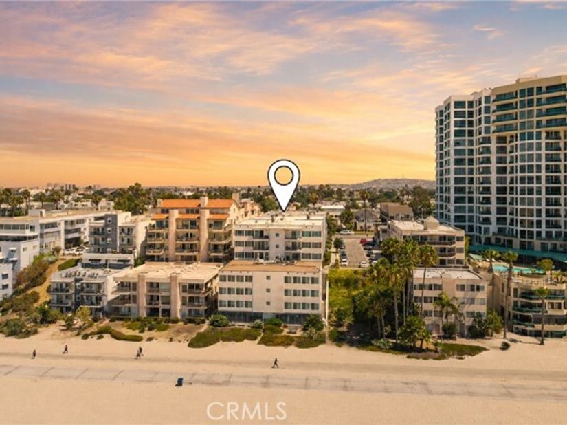 21 7th Place 510, Long Beach CA 90802