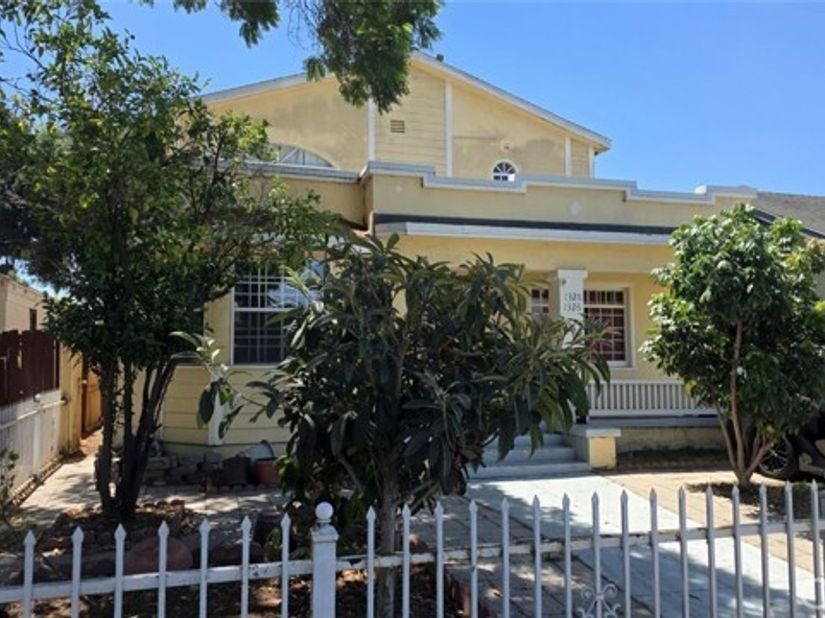 1326 E 9th Street, Long Beach CA 90813