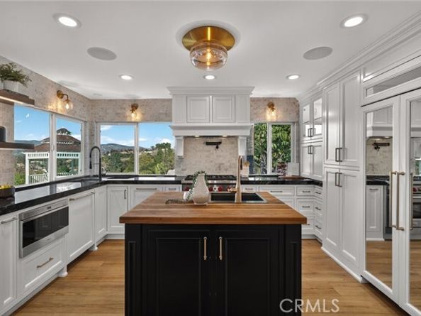 266 S Via Montanera, Anaheim CA 92807