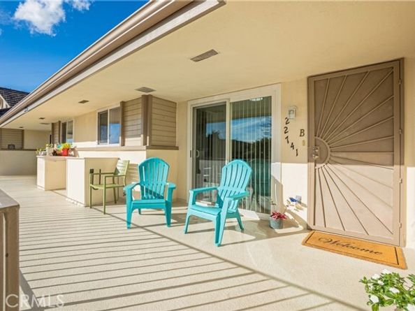 22741 Nadine B, Torrance CA 90505