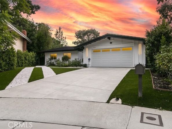 19291 Berclair Lane, Tarzana (los Angeles) CA 91356