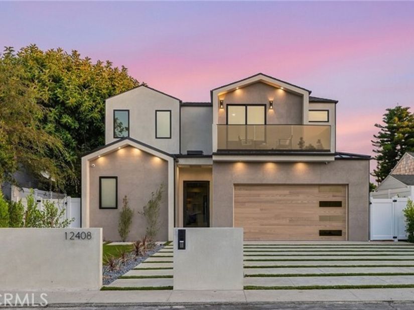 12408 Cumpston, Valley Village CA 91607