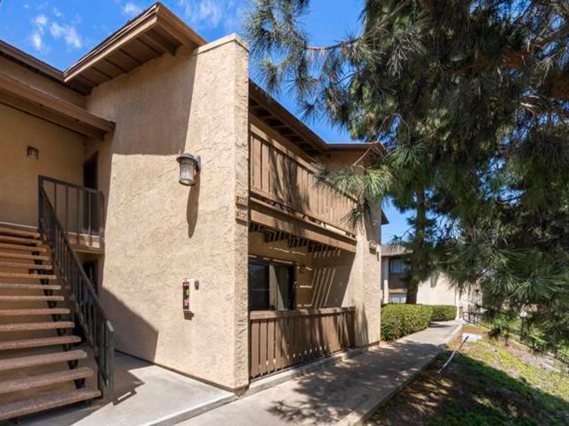 10284 BLACK MOUNTAIN Road 185, San Diego CA 92126