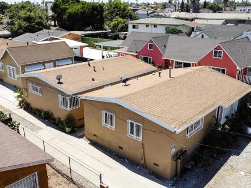 1304 W 93Rd Street, Los Angeles CA 90044