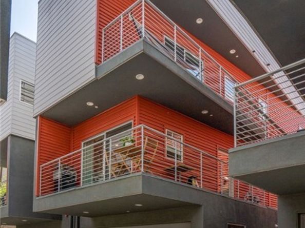 2222 Strata, Eagle Rock (los Angeles) CA 90041