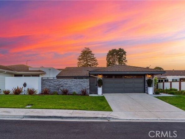 35 Beachcomber Drive, Corona Del Mar (newport Beach) CA 92625