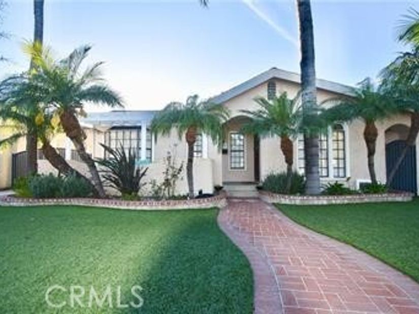 523 S Citron, Anaheim CA 92805